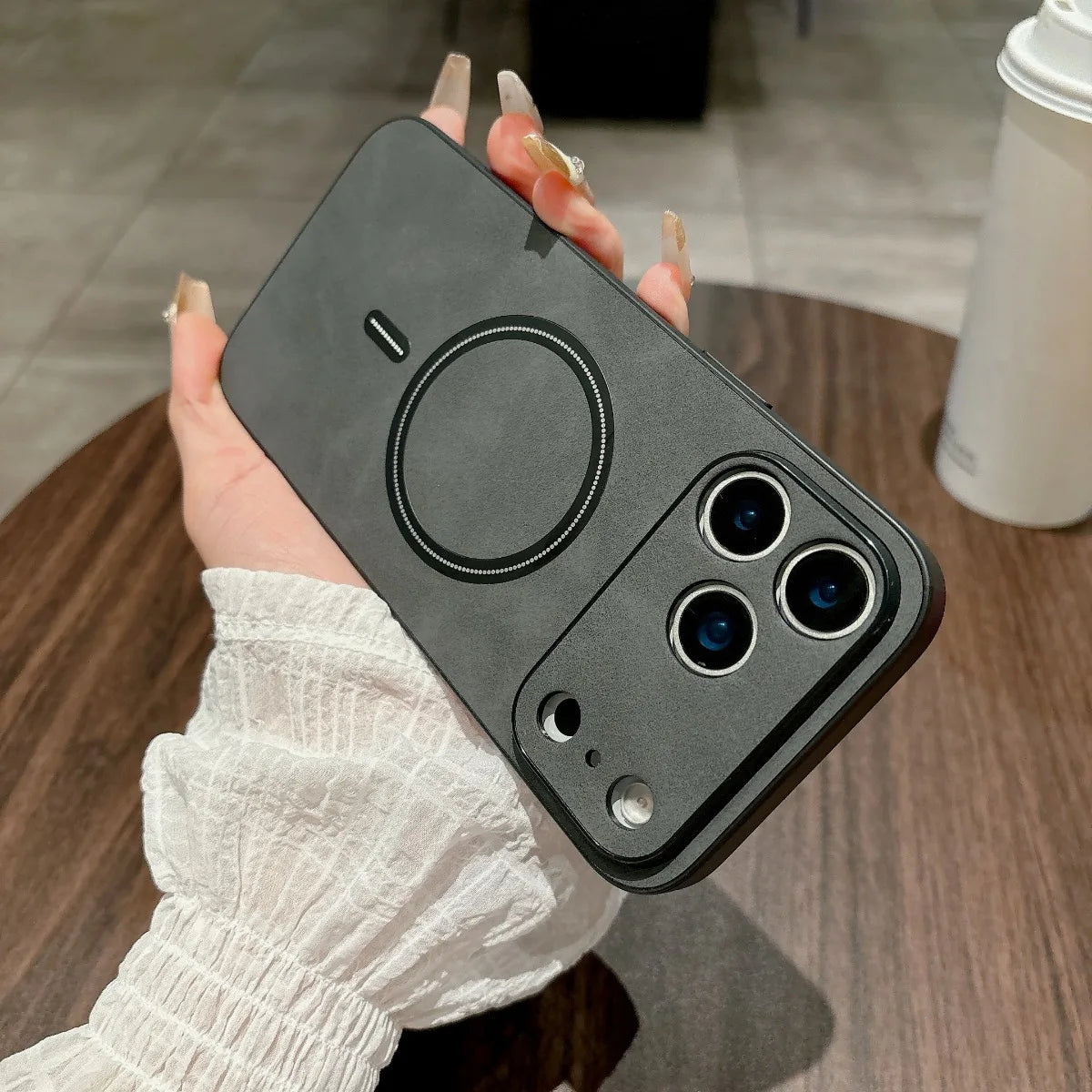 MagSafe Magnetic Leather Case