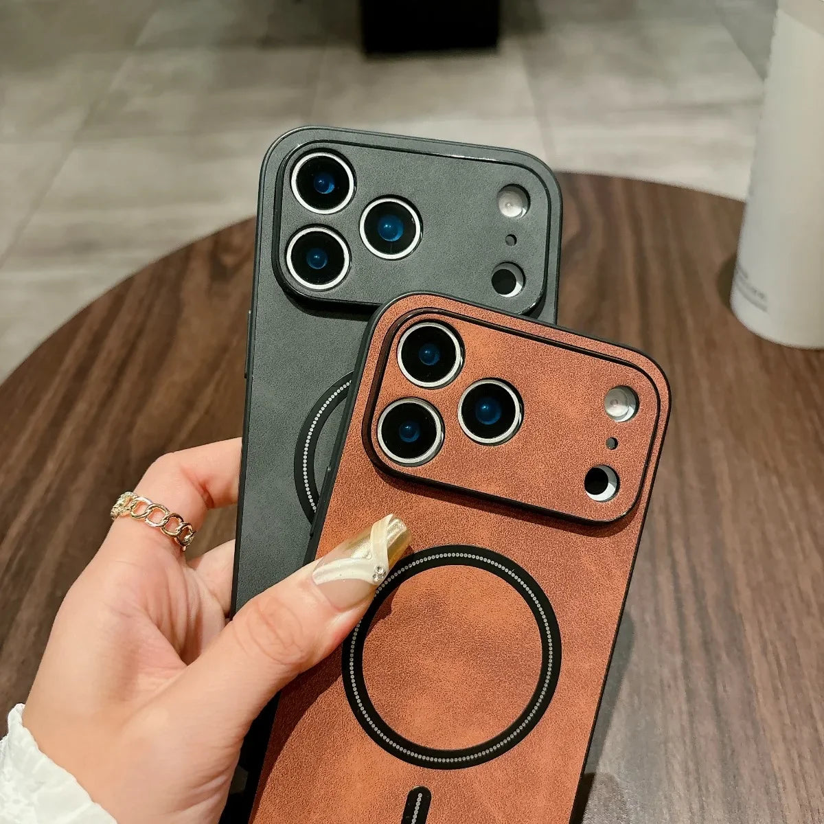 MagSafe Magnetic Leather Case