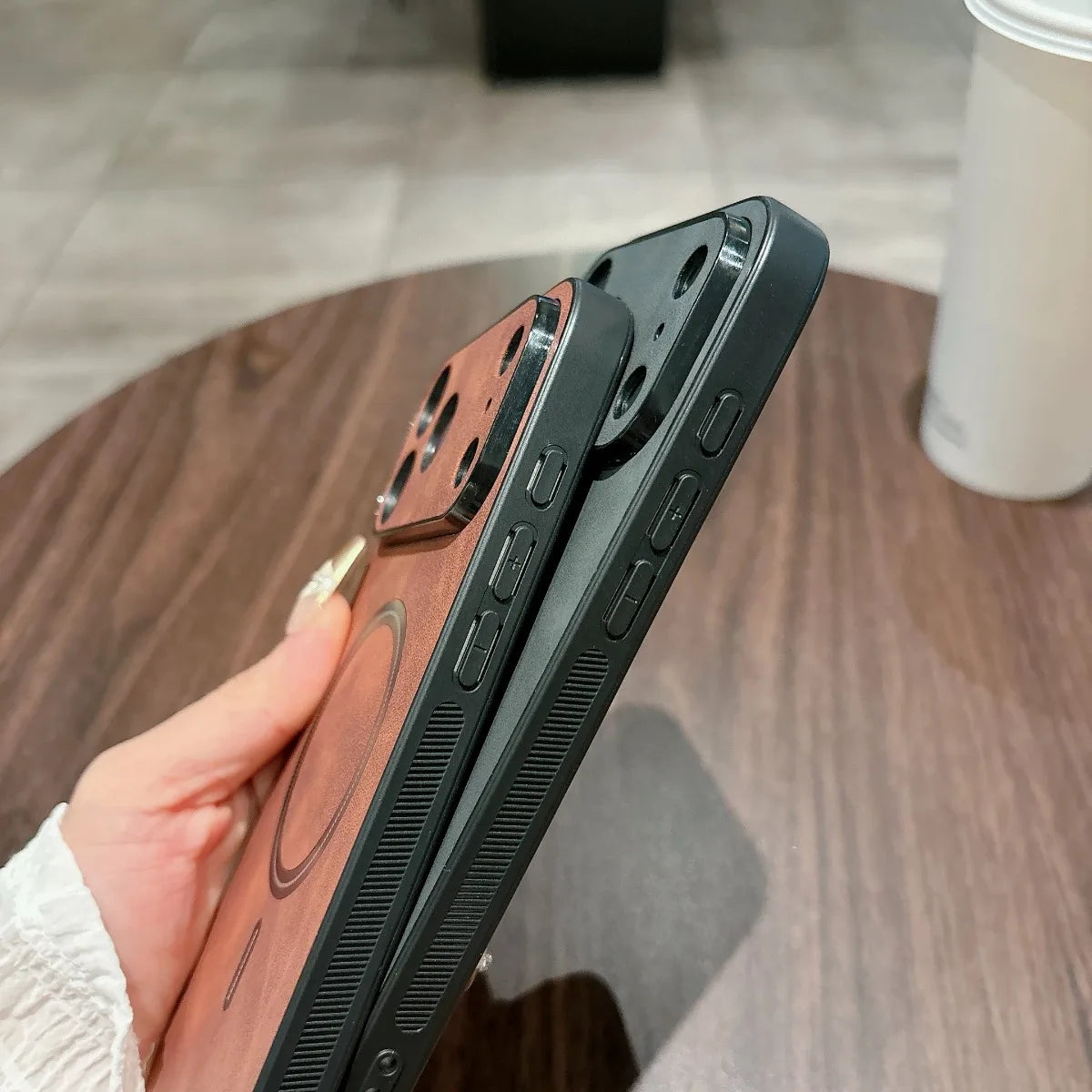 MagSafe Magnetic Leather Case